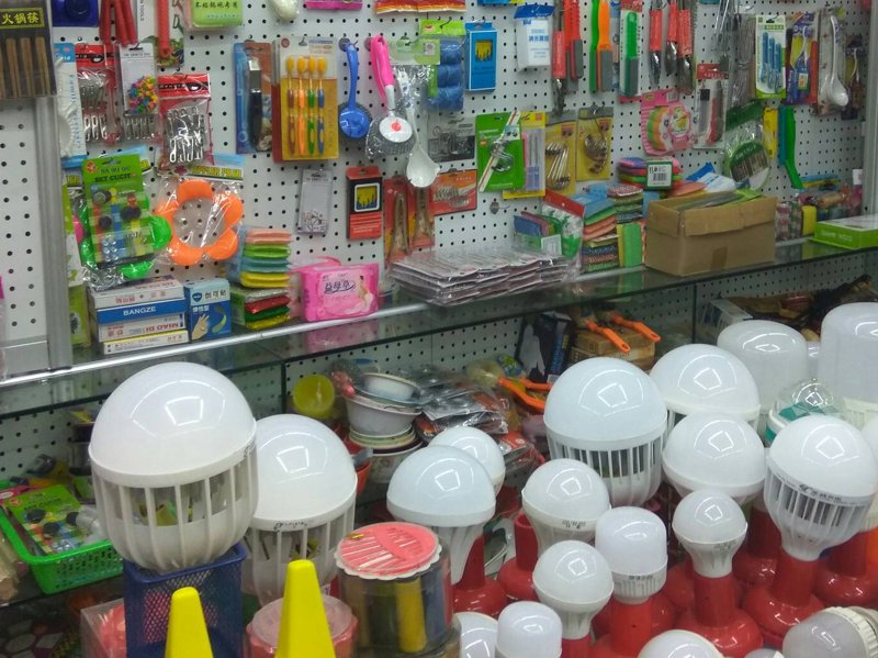 义乌小商品批发：市场里的微观世界